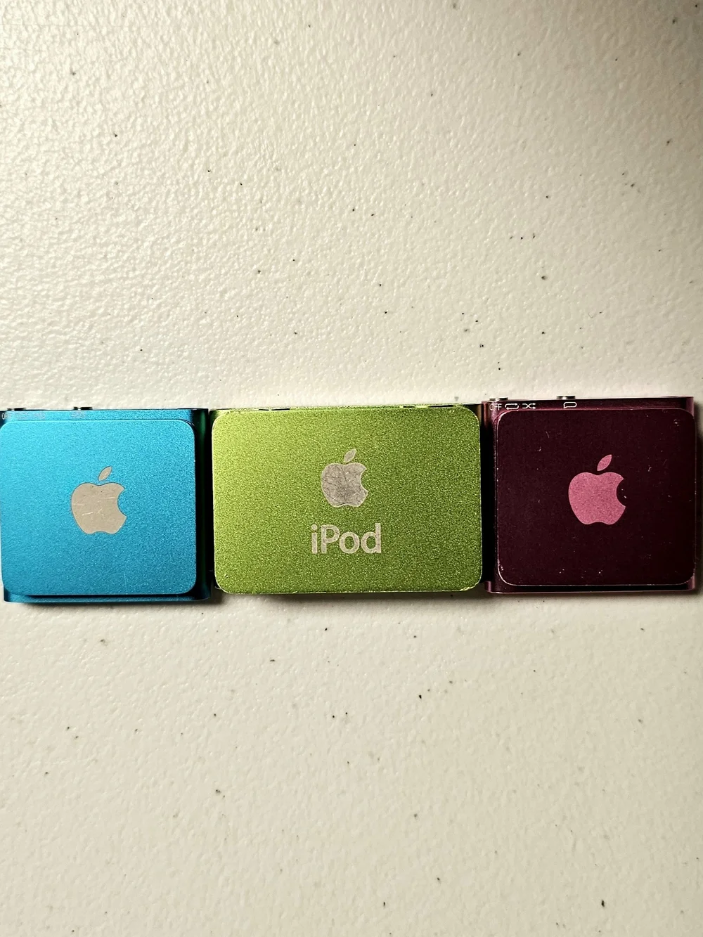 Apple compact ipod
